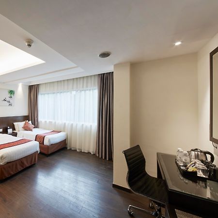 Link Hotel Singapore Exterior photo